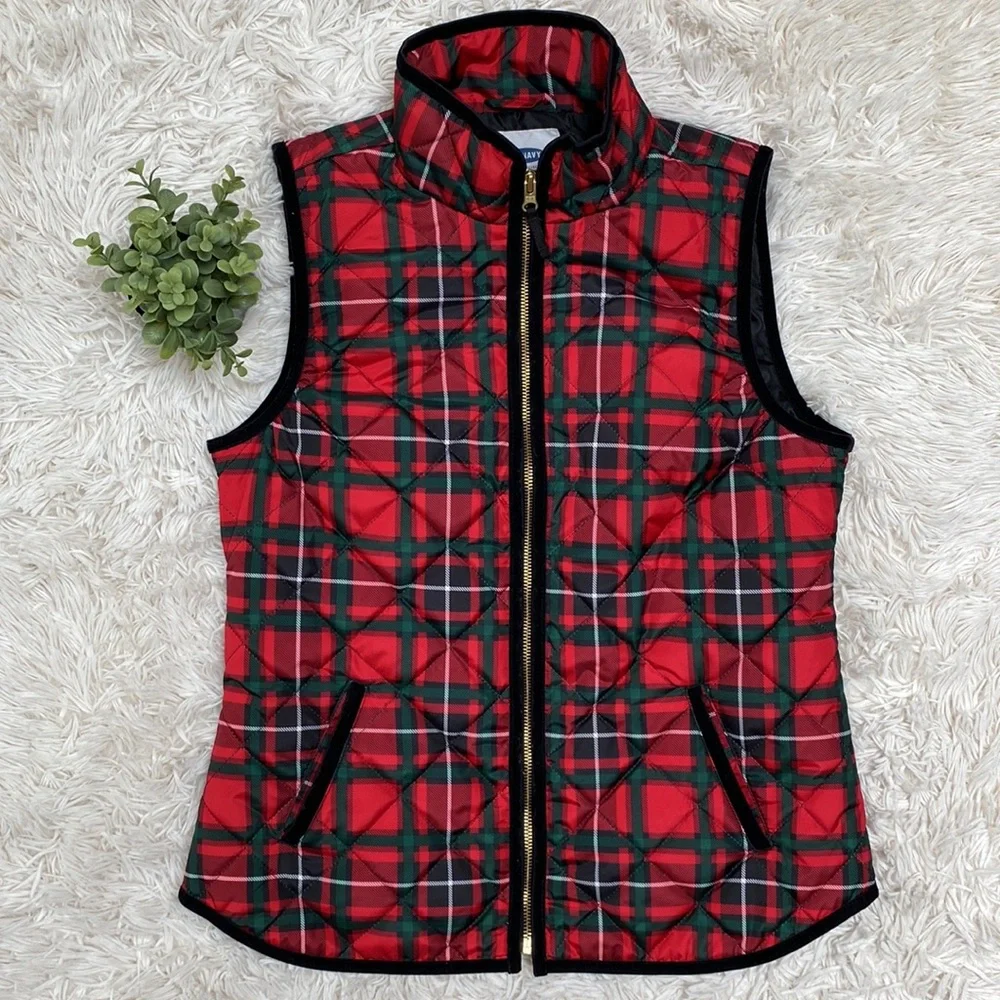 🎉2X HP🎉 Old Navy Plaid Quilted Vest 💗 Red Green White & Black - Picture 3 of 14